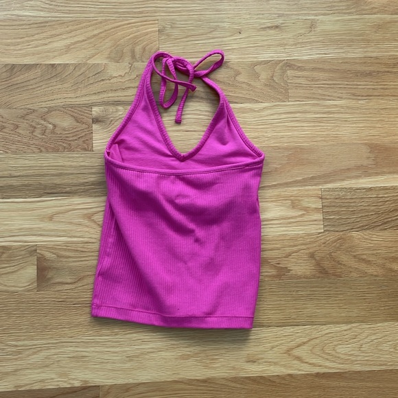 pink halter tie back, tank top. perfect cute top for summer - Picture 2 of 3